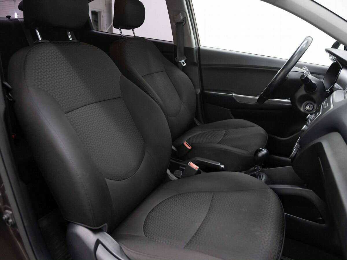 Купить Kia Rio, 2017, 87 500 км, фото №12