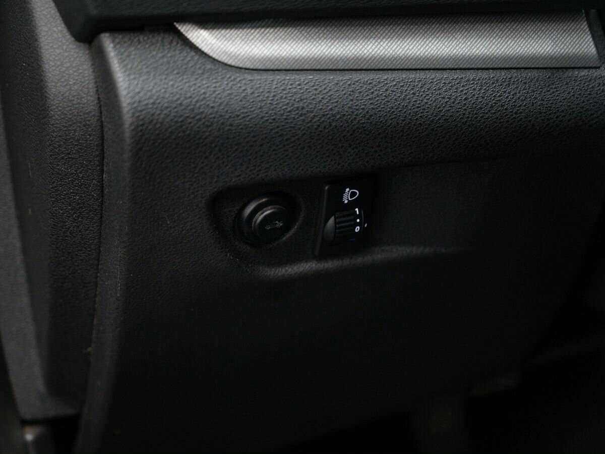 Купить Lada (ВАЗ) Vesta, 2015, 160 942 км, фото №16