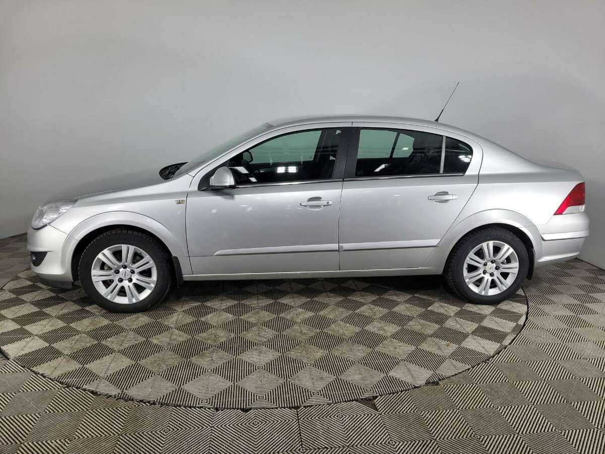 Купить Opel Astra, 2012, 117 000 км, фото №5