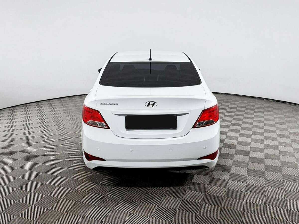 Купить Hyundai Solaris, 2016, 115 896 км, фото №5