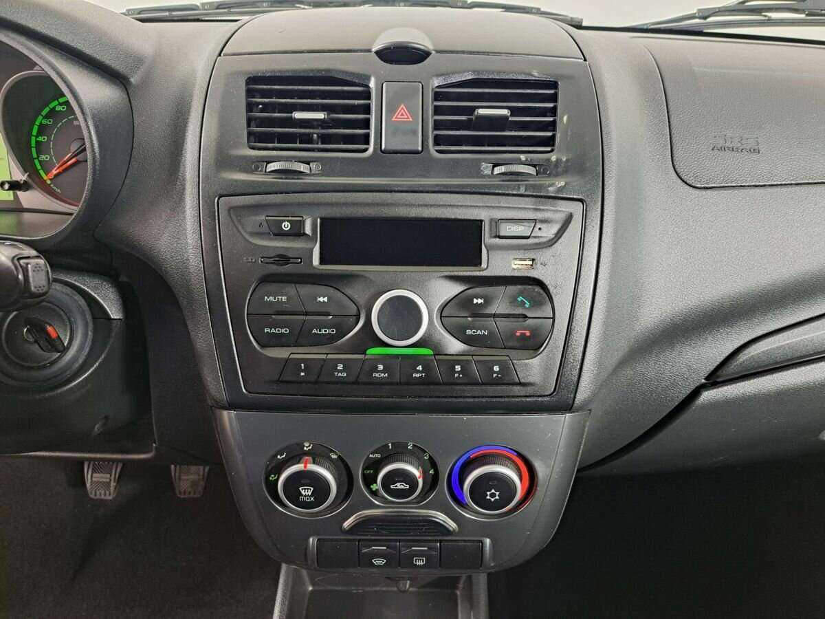 Купить Lada (ВАЗ) Kalina, 2017, 17 803 км, фото №13