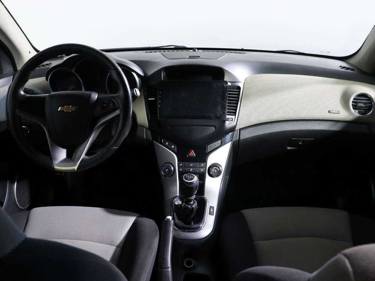 Купить Chevrolet Cruze, 2012, 175 828 км, фото №10