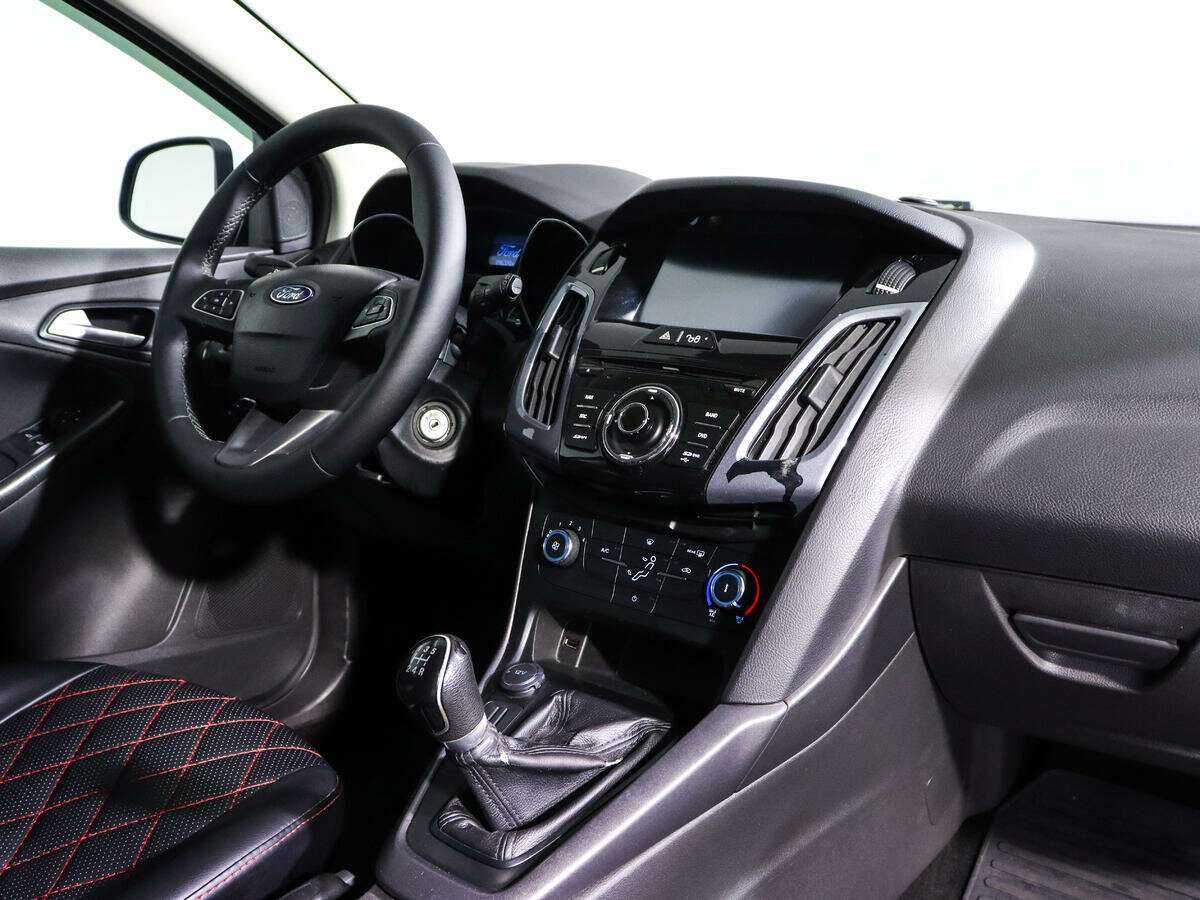 Купить Ford Focus, 2017, 96 215 км, фото №9