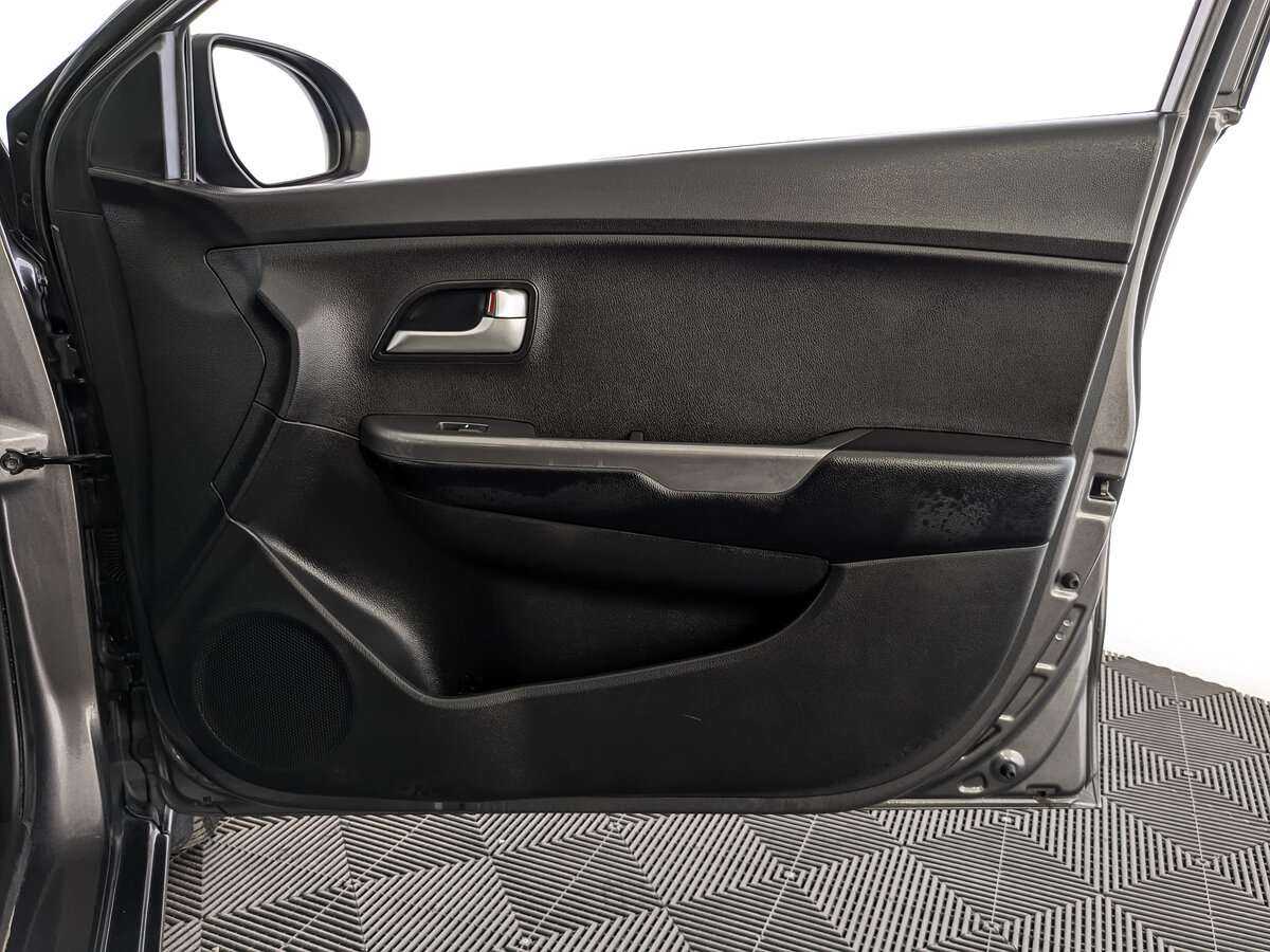 Купить Kia Rio, 2017, 128 259 км, фото №19