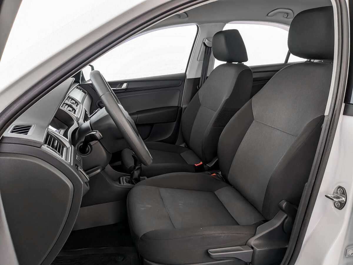 Купить Skoda Rapid, 2017, 117 370 км, фото №16