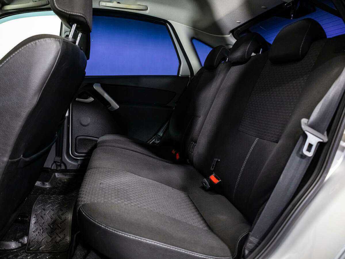 Купить Lada (ВАЗ) Granta, 2016, 107 823 км, фото №10