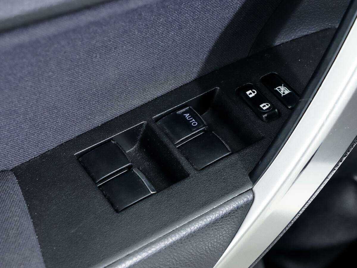 Купить Toyota Corolla, 2014, 180 241 км, фото №12