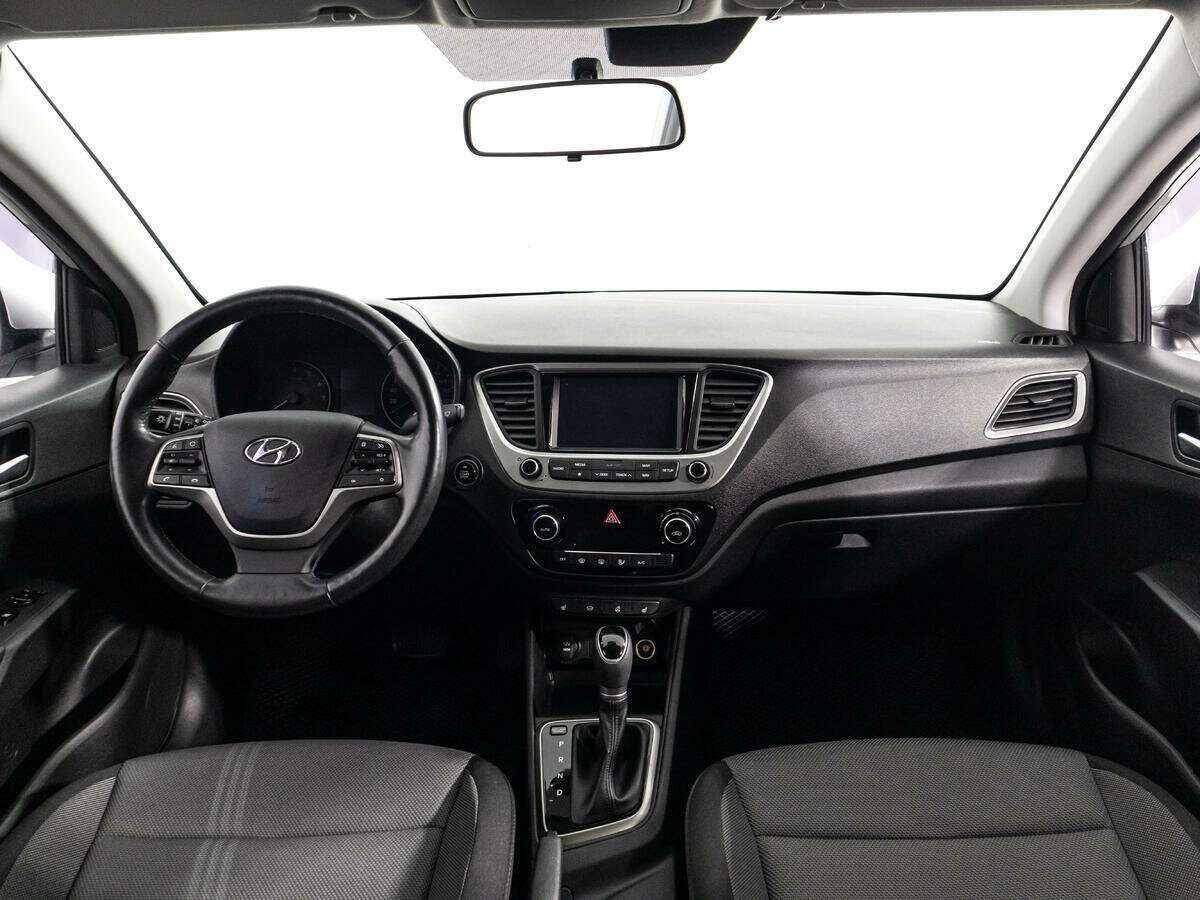 Купить Hyundai Solaris, 2018, 74 005 км, фото №13