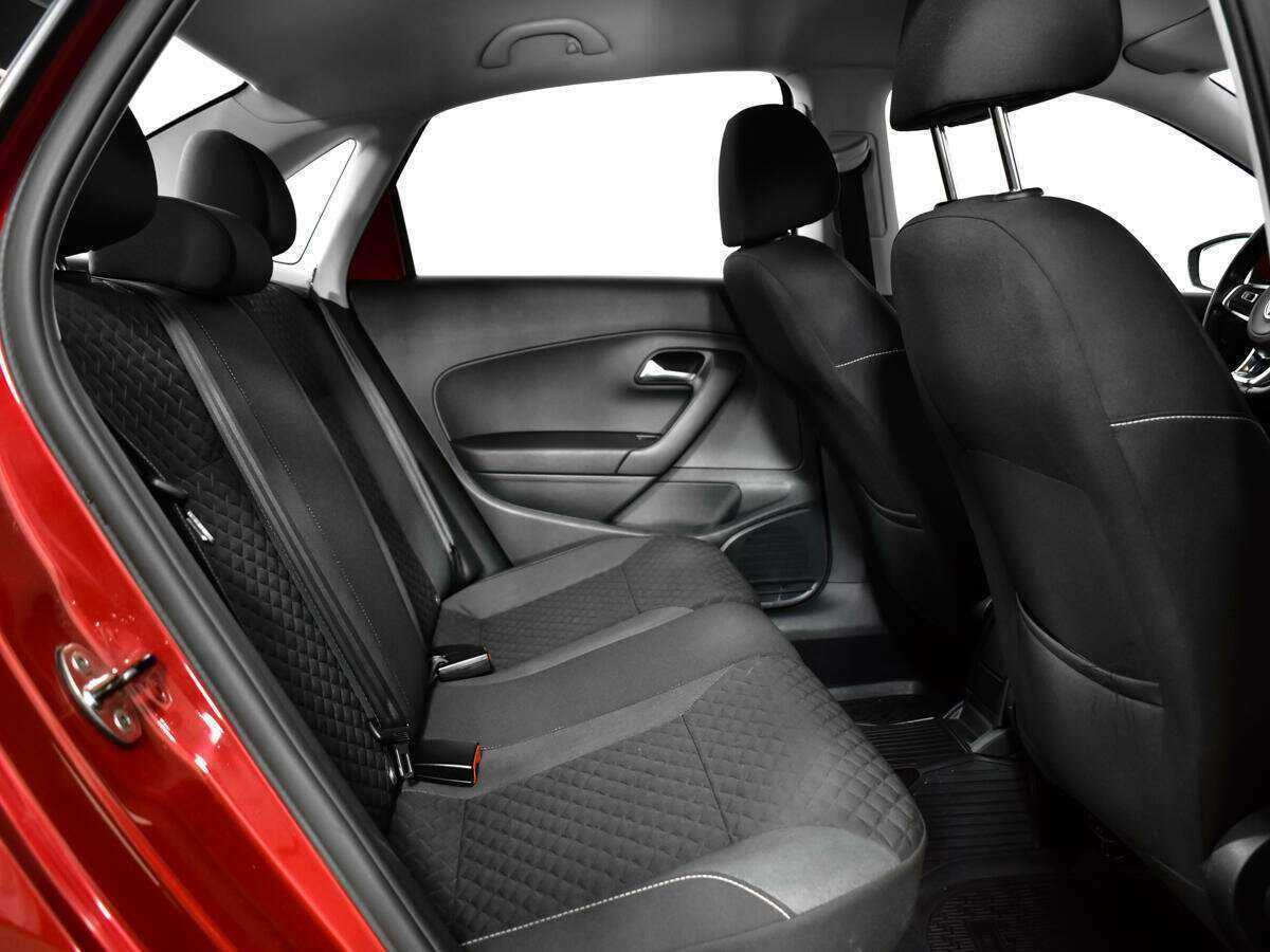 Купить Volkswagen Polo, 2018, 182 118 км, фото №10