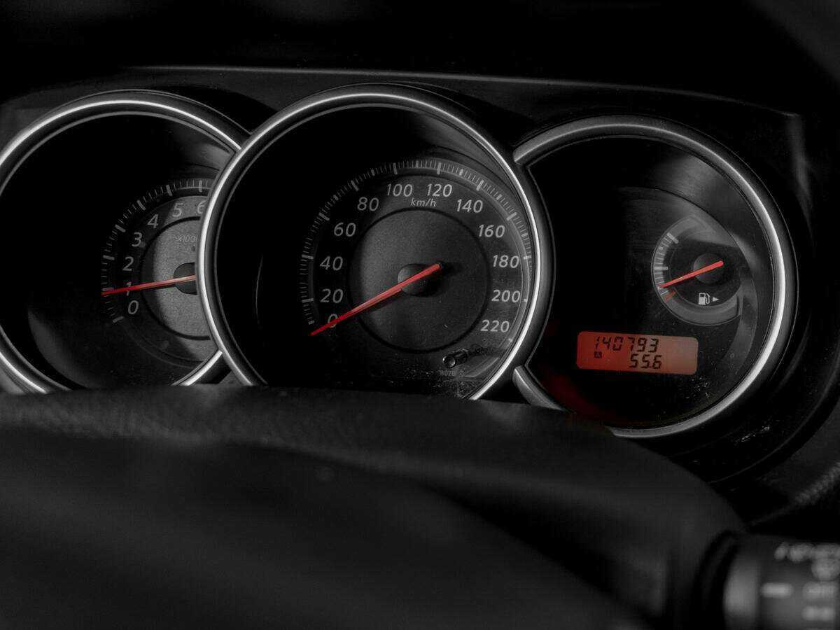 Купить Nissan Tiida, 2013, 140 737 км, фото №10