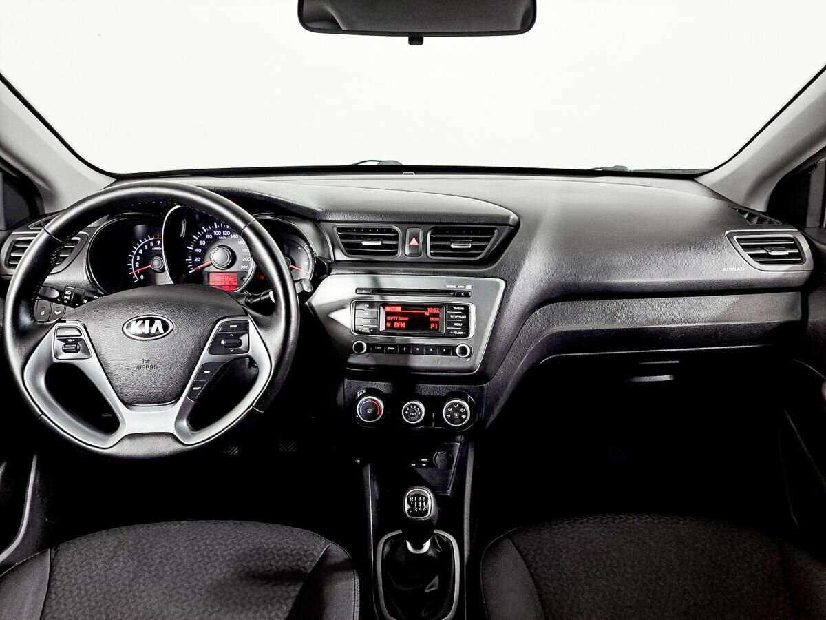 Купить Kia Rio, 2017, 127 600 км, фото №10