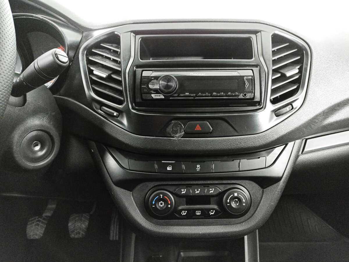 Купить Lada (ВАЗ) Vesta, 2021, 60 403 км, фото №13