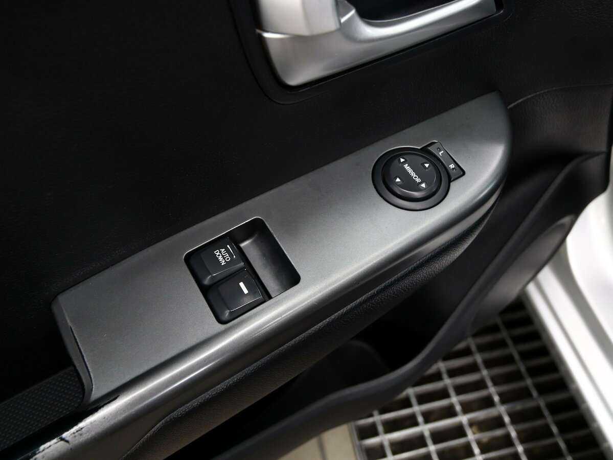 Купить Kia Rio, 2016, 220 000 км, фото №16