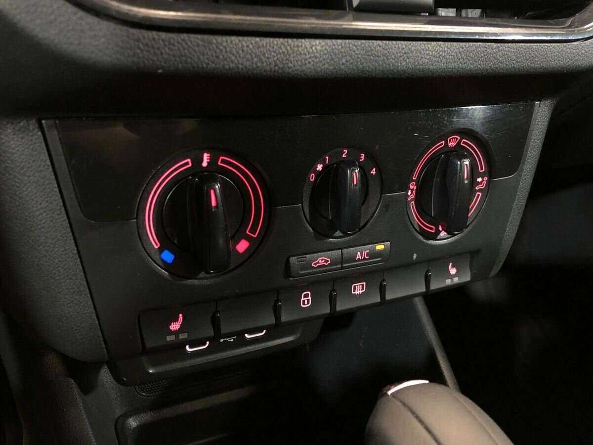 Купить Volkswagen Polo, 2020, 43 660 км, фото №14