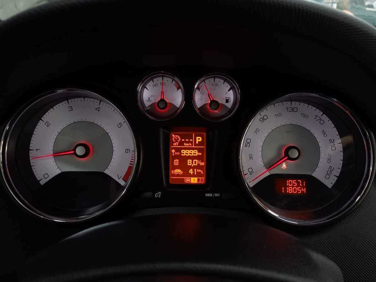 Купить Peugeot 408, 2016, 118 052 км, фото №12