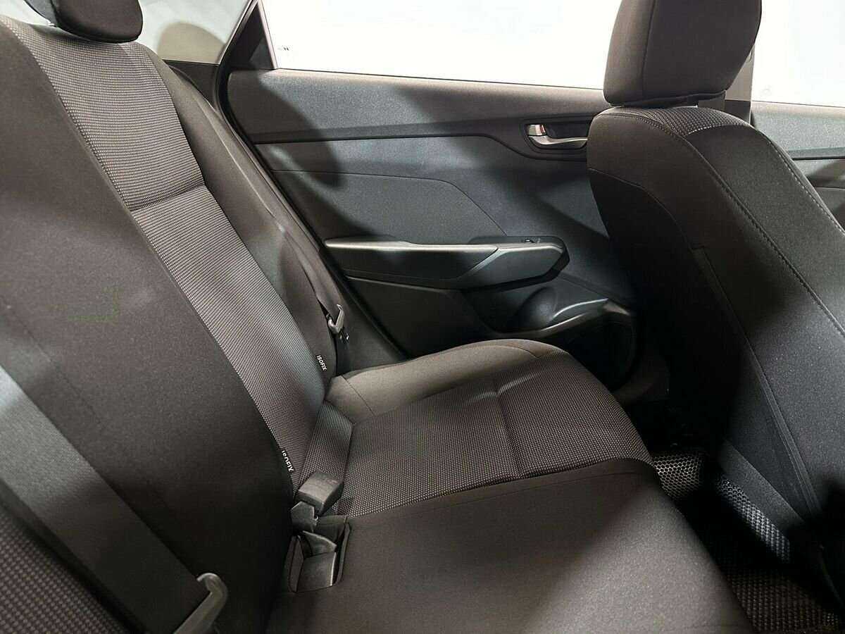 Купить Hyundai Solaris, 2019, 59 500 км, фото №10