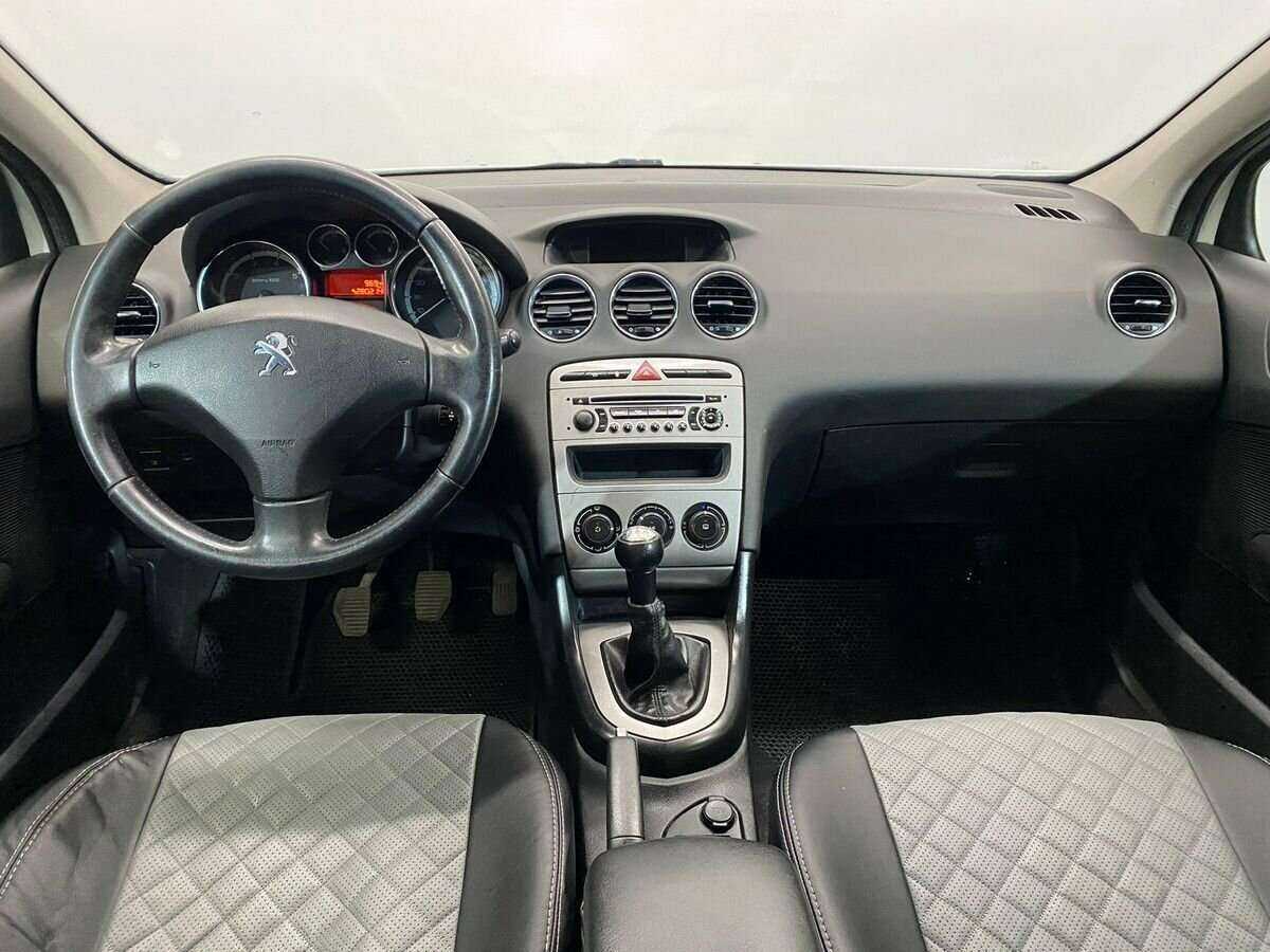 Купить Peugeot 408, 2012, 280 213 км, фото №9