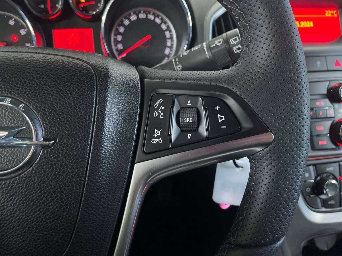 Купить Opel Astra, 2012, 98 086 км, фото №12