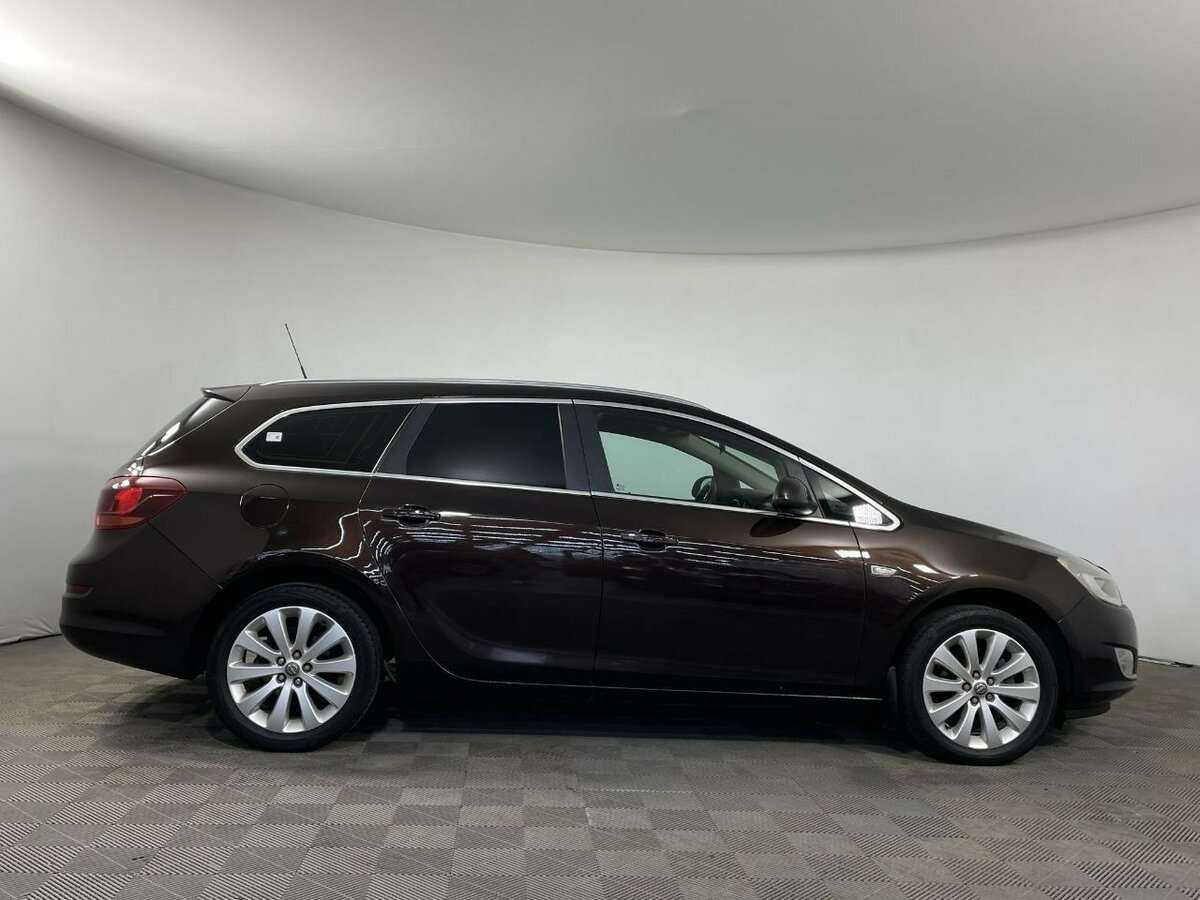 Купить Opel Astra, 2012, 203 027 км, фото №4