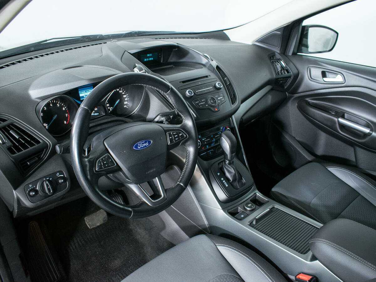 Купить Ford Kuga, 2017, 118 796 км, фото №13