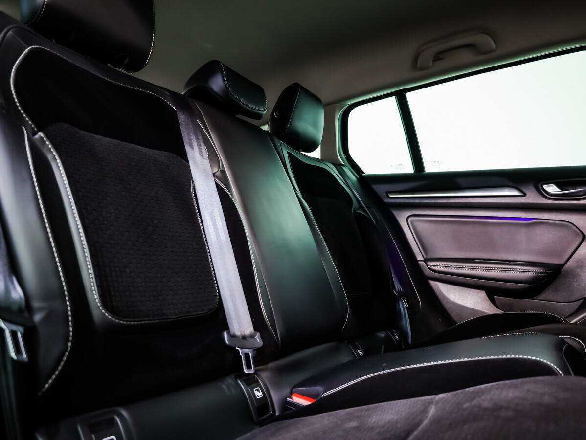 Купить Renault Megane, 2017, 129 363 км, фото №12