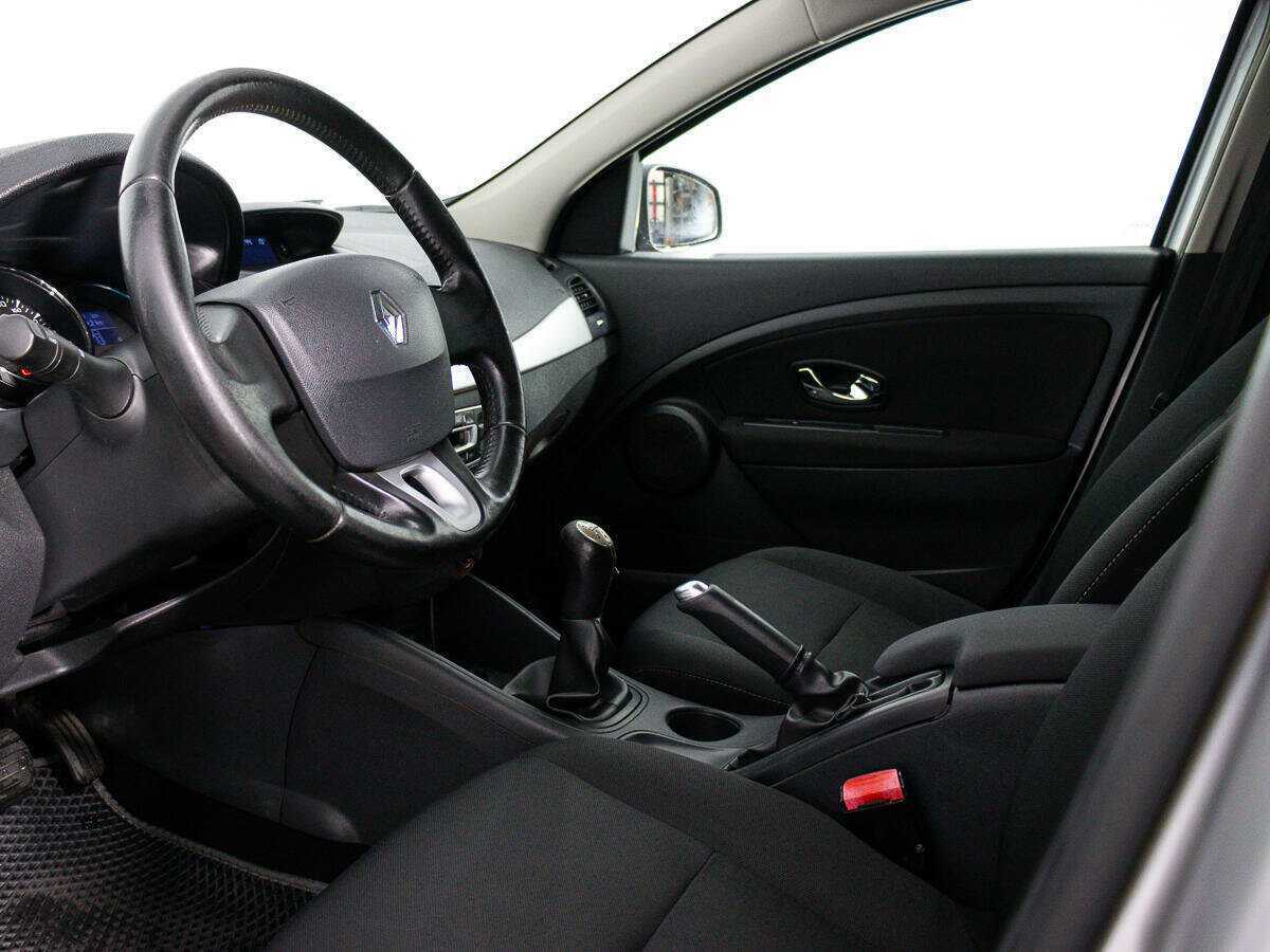 Купить Renault Megane, 2012, 185 470 км, фото №10