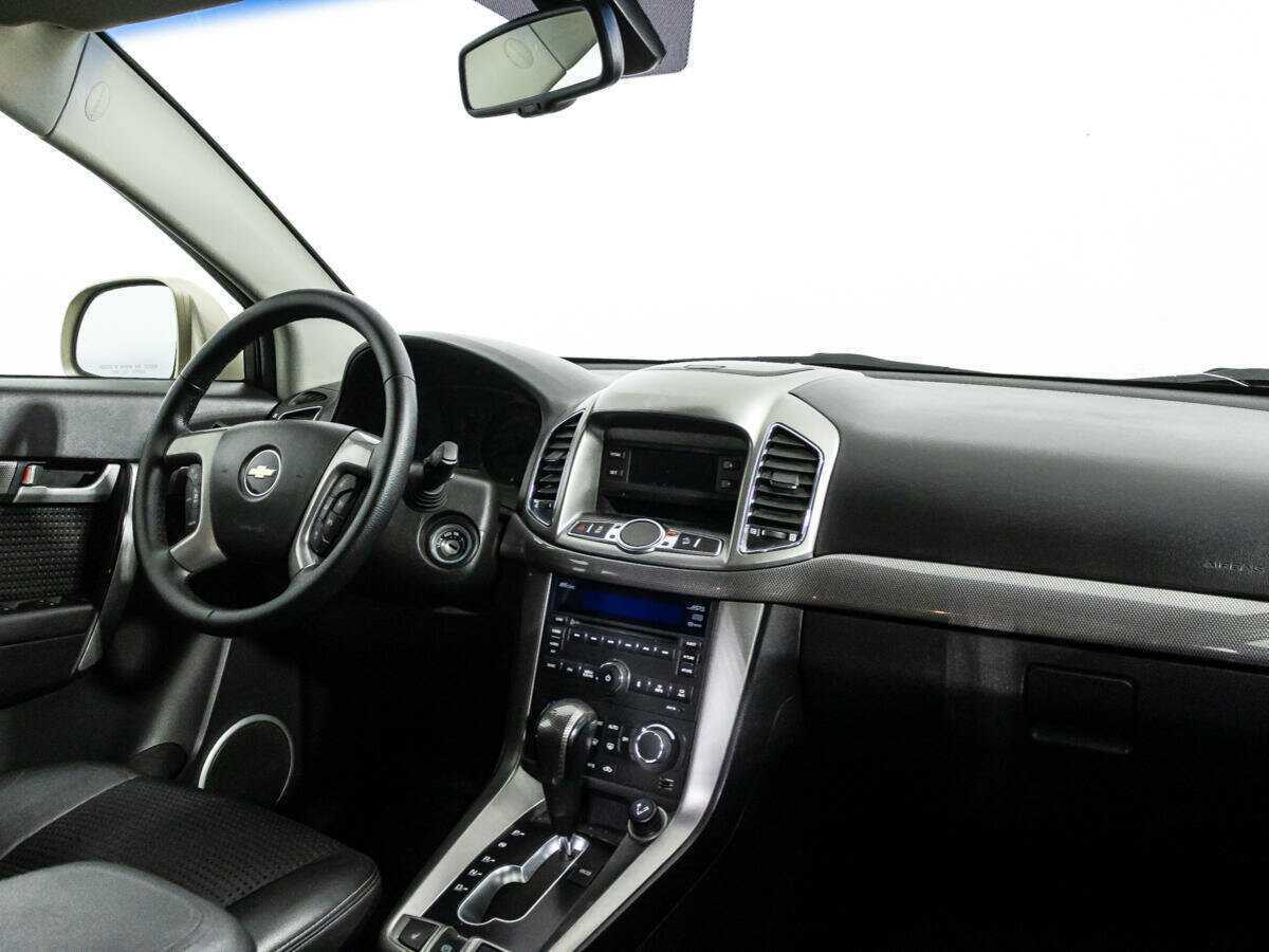 Купить Chevrolet Captiva, 2012, 279 944 км, фото №9