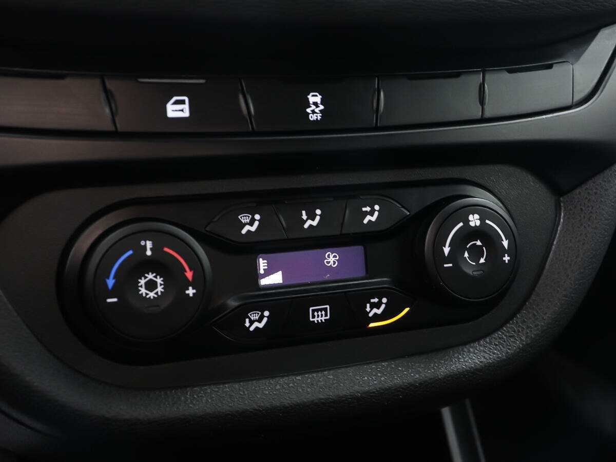 Купить Lada (ВАЗ) Vesta, 2016, 144 048 км, фото №15