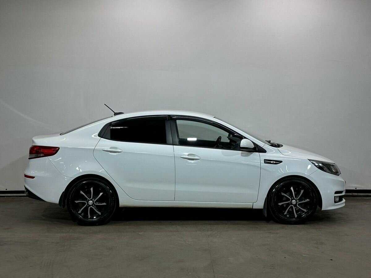 Купить Kia Rio, 2017, 233 404 км, фото №4