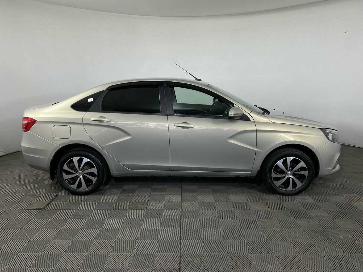Купить Lada (ВАЗ) Vesta, 2018, 85 724 км, фото №4