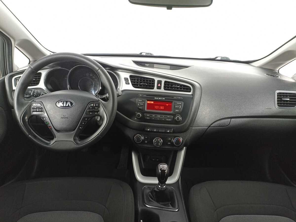 Купить Kia Ceed, 2015, 127 002 км, фото №11