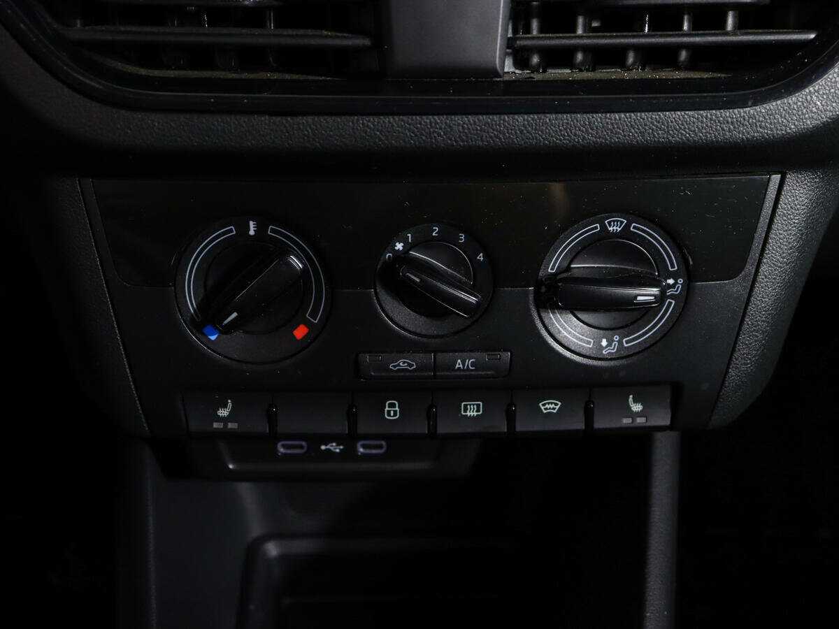 Купить Skoda Rapid, 2020, 79 936 км, фото №13