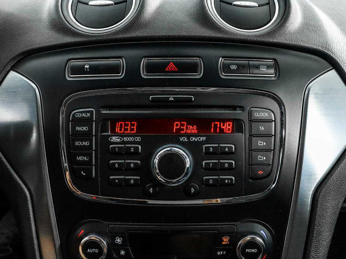 Купить Ford Mondeo, 2012, 210 884 км, фото №14