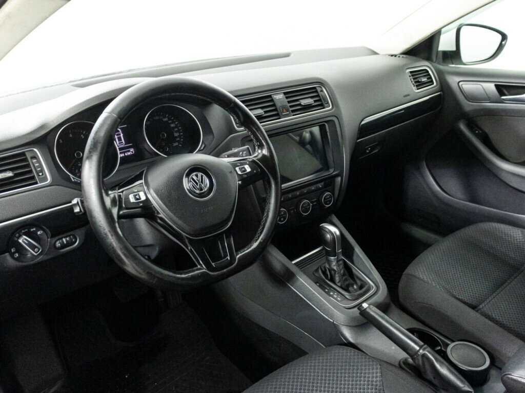 Купить Volkswagen Jetta, 2017, 210 180 км, фото №11