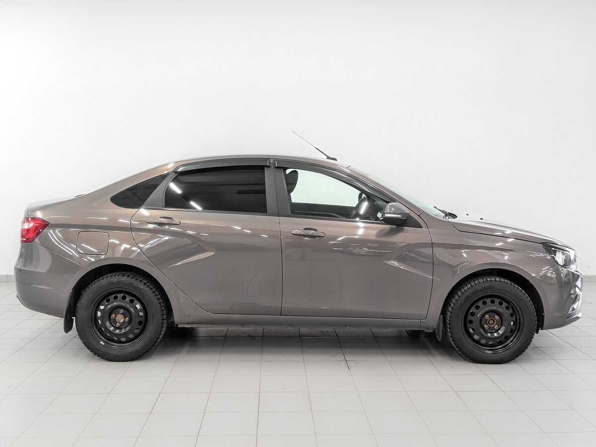 Купить Lada (ВАЗ) Vesta, 2017, 64 289 км, фото №4