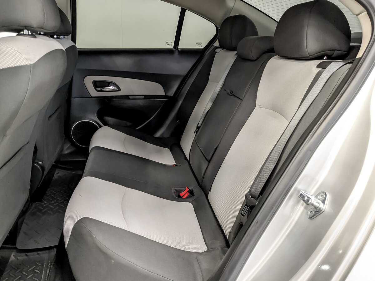 Купить Chevrolet Cruze, 2013, 123 141 км, фото №12