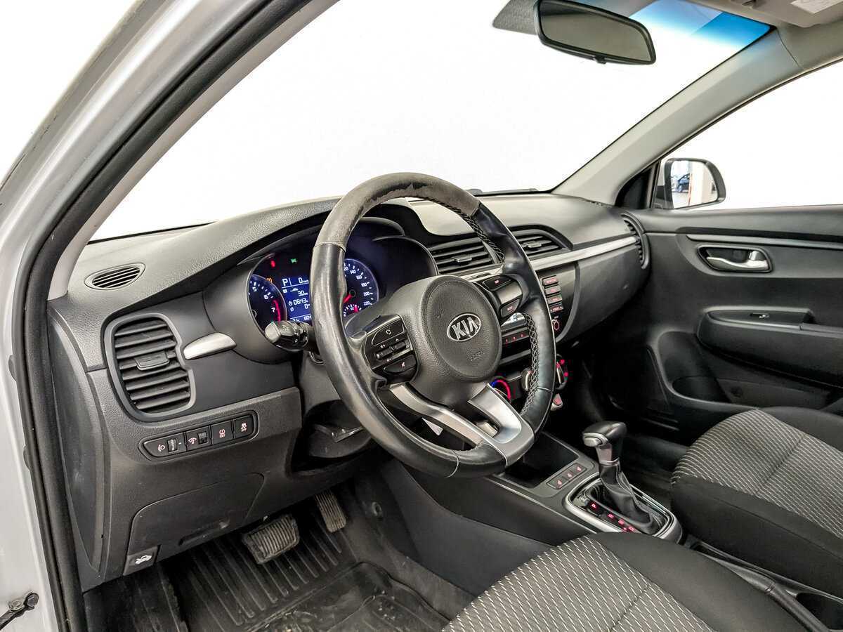 Купить Kia Rio X-Line, 2020, 180 457 км, фото №16
