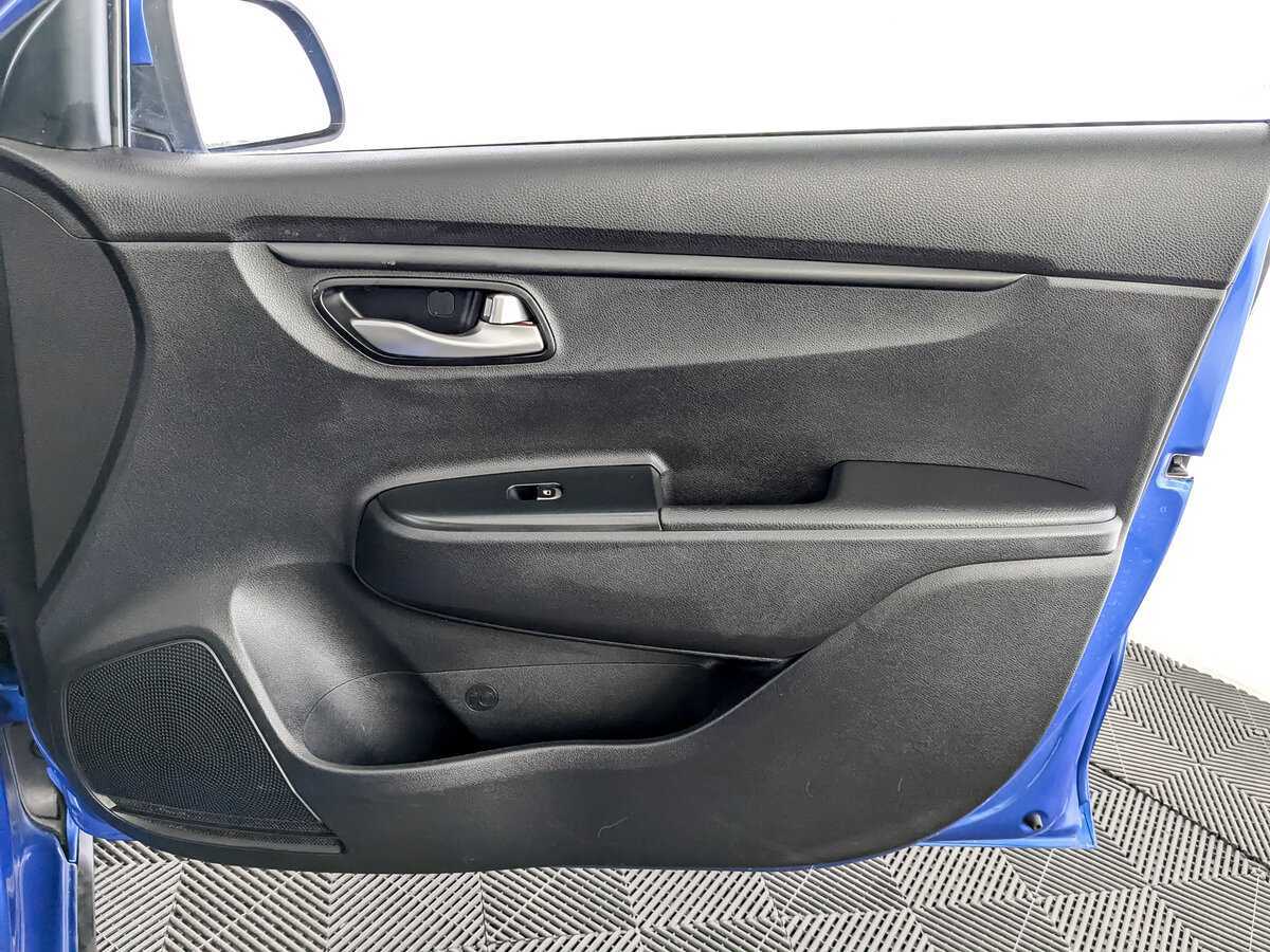 Купить Kia Rio X-Line, 2019, 183 739 км, фото №22