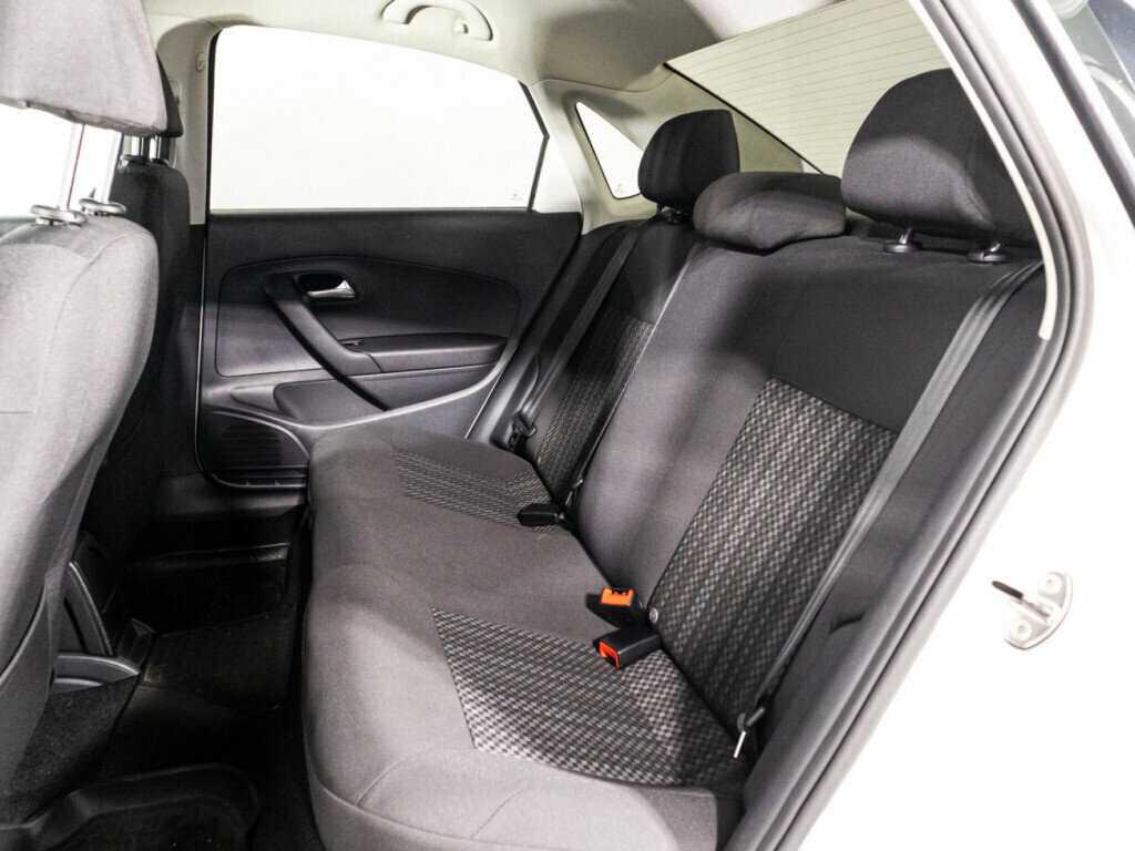 Купить Volkswagen Polo, 2015, 166 336 км, фото №10