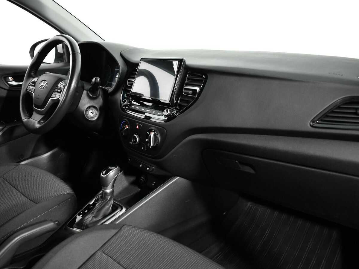 Купить Hyundai Solaris, 2021, 97 452 км, фото №9