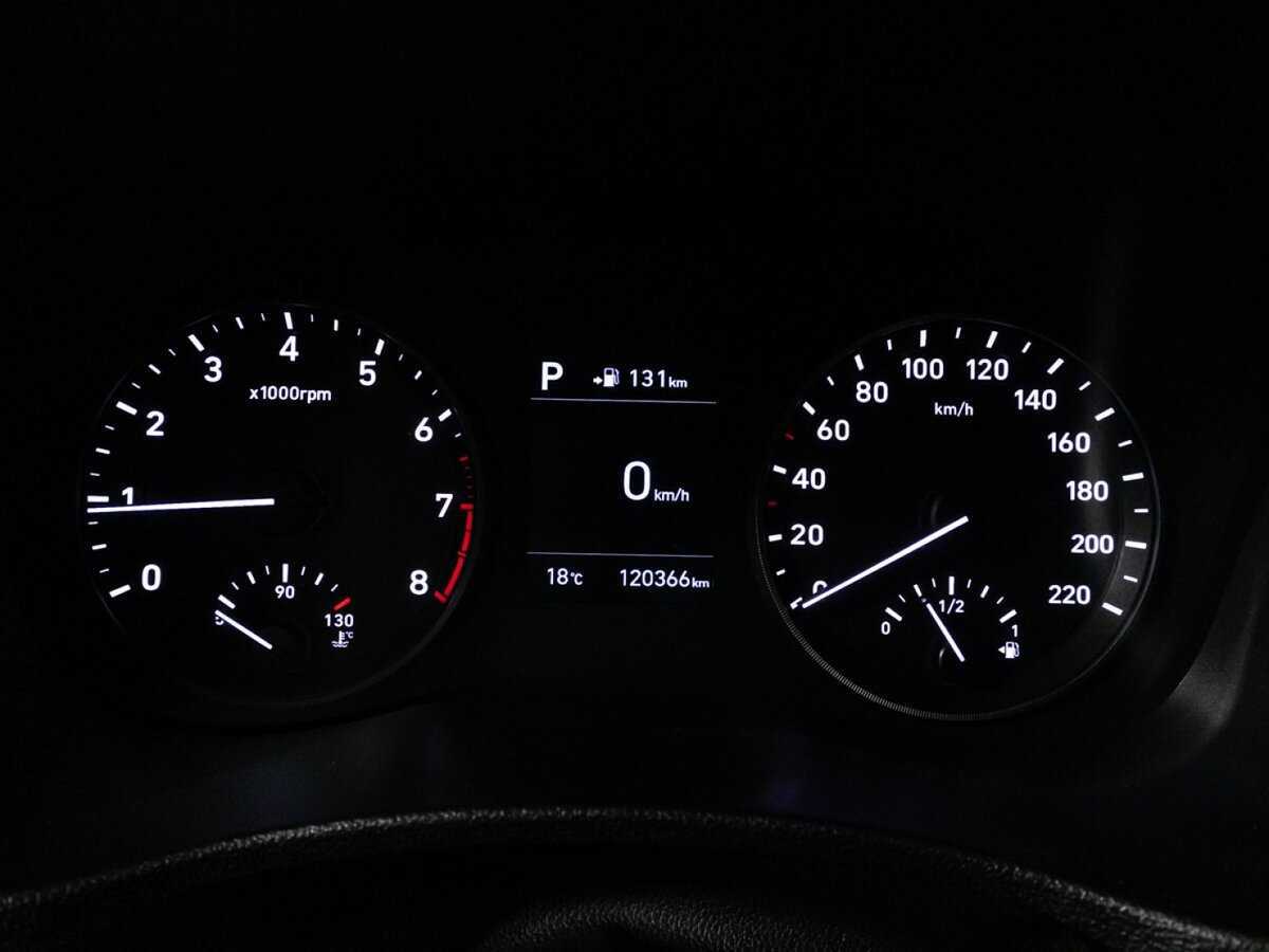 Купить Hyundai Solaris, 2018, 120 365 км, фото №12