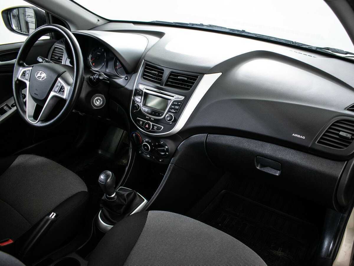 Купить Hyundai Solaris, 2013, 5 100 км, фото №7