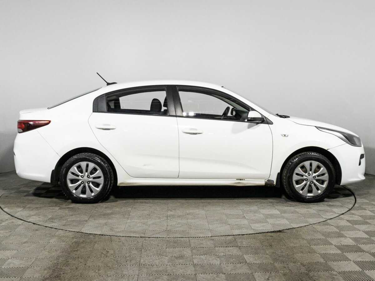 Купить Kia Rio, 2018, 116 780 км, фото №4