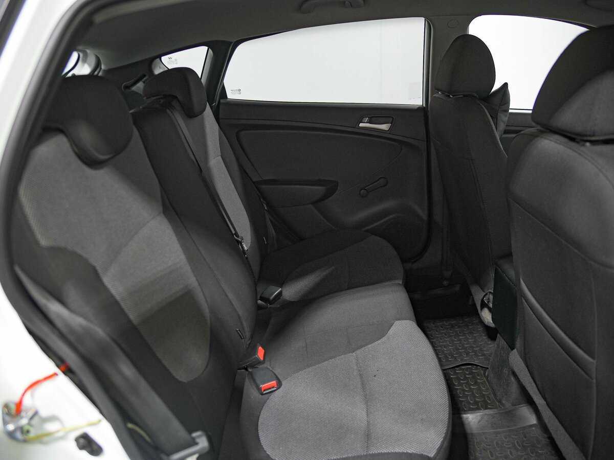 Купить Hyundai Solaris, 2013, 154 402 км, фото №13