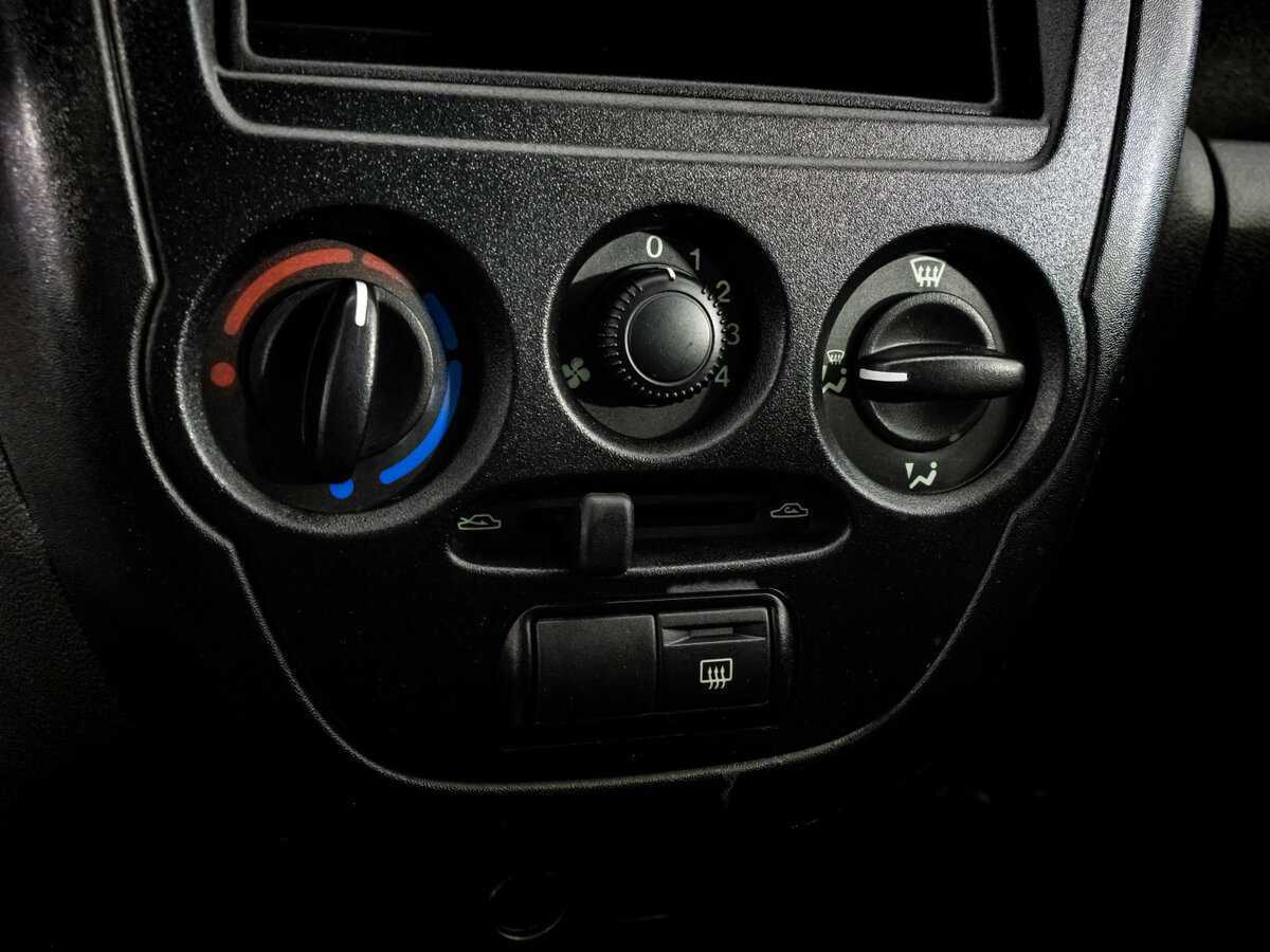 Купить Lada (ВАЗ) Granta, 2017, 107 482 км, фото №10