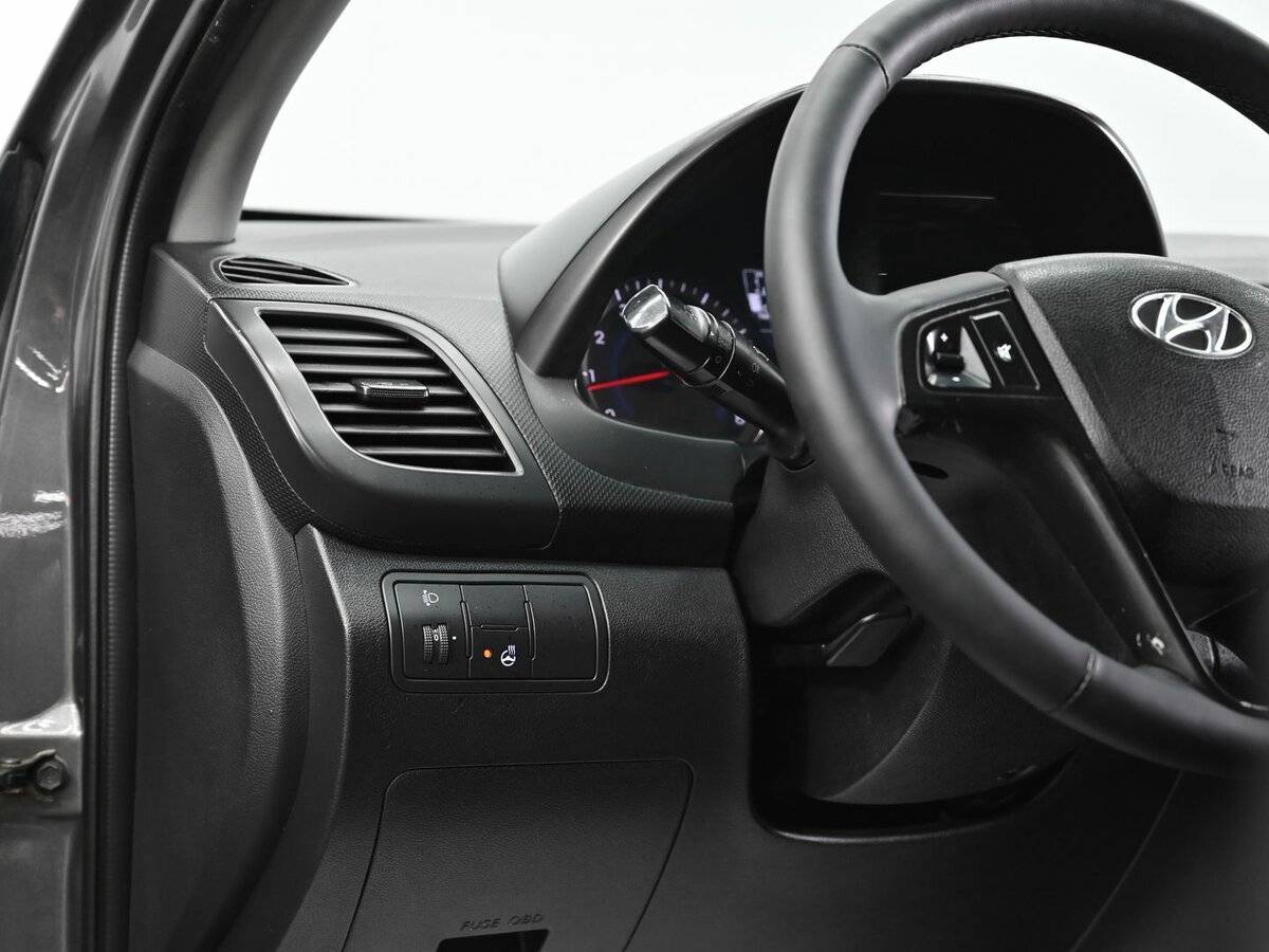 Купить Hyundai Solaris, 2014, 167 000 км, фото №8