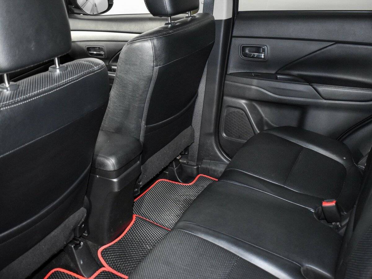 Купить Mitsubishi Outlander, 2014, 160 067 км, фото №11