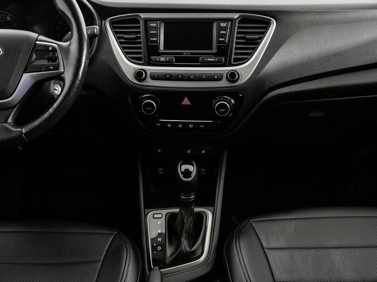 Купить Hyundai Solaris, 2018, 74 032 км, фото №11