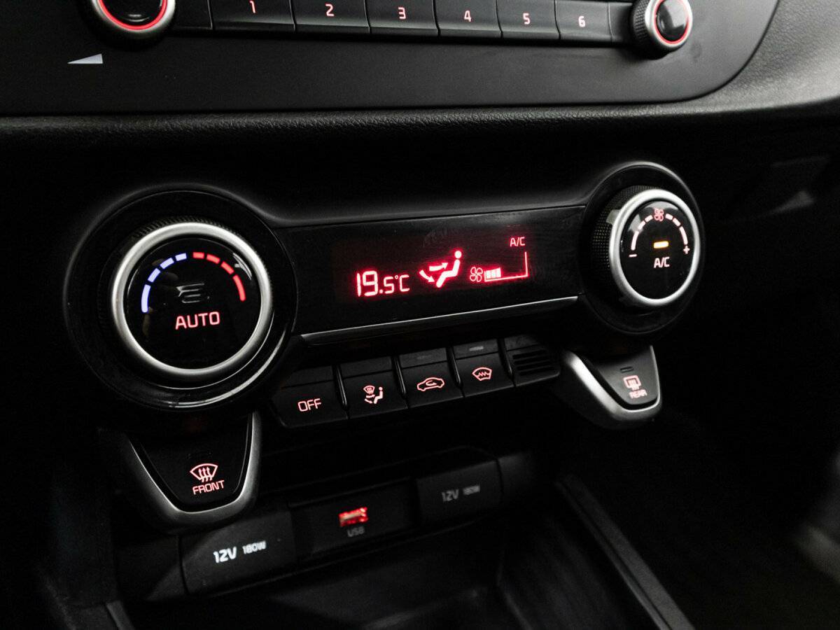 Купить Kia Rio X, 2020, 80 213 км, фото №18