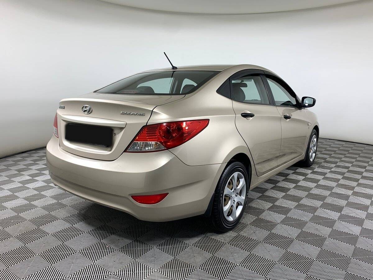 Купить Hyundai Solaris, 2012, 89 371 км, фото №5